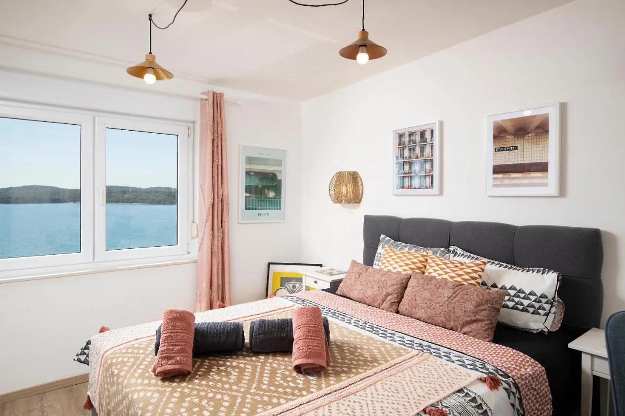 Top Floor Sunset Apartment Pula Croatia