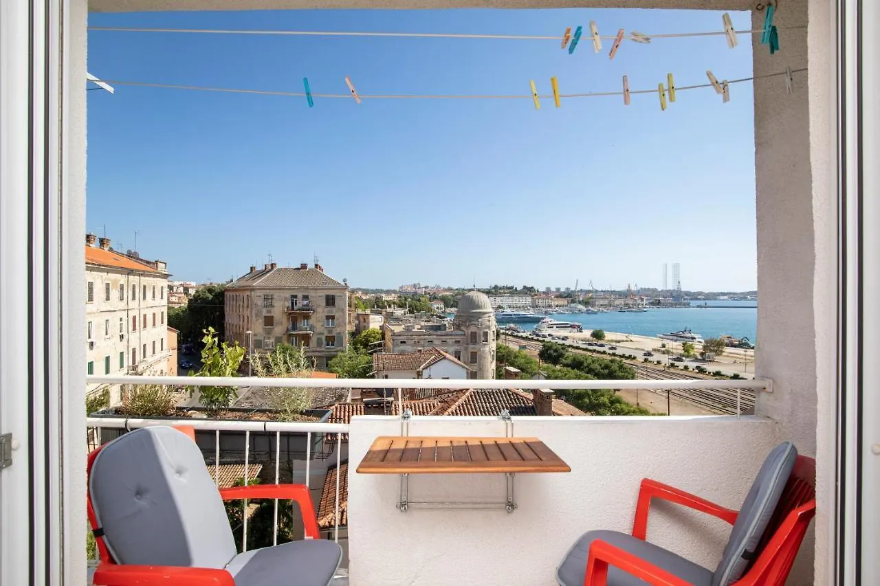 Top Floor Sunset Apartment Pula